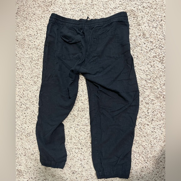 Bundle of two linen cropped pants - Picture 9 of 13
